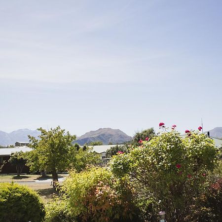 Apollo Lodge And Apartment Wanaka Exterior photo