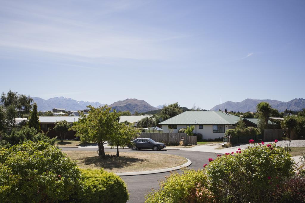 Apollo Lodge And Apartment Wanaka Exterior photo